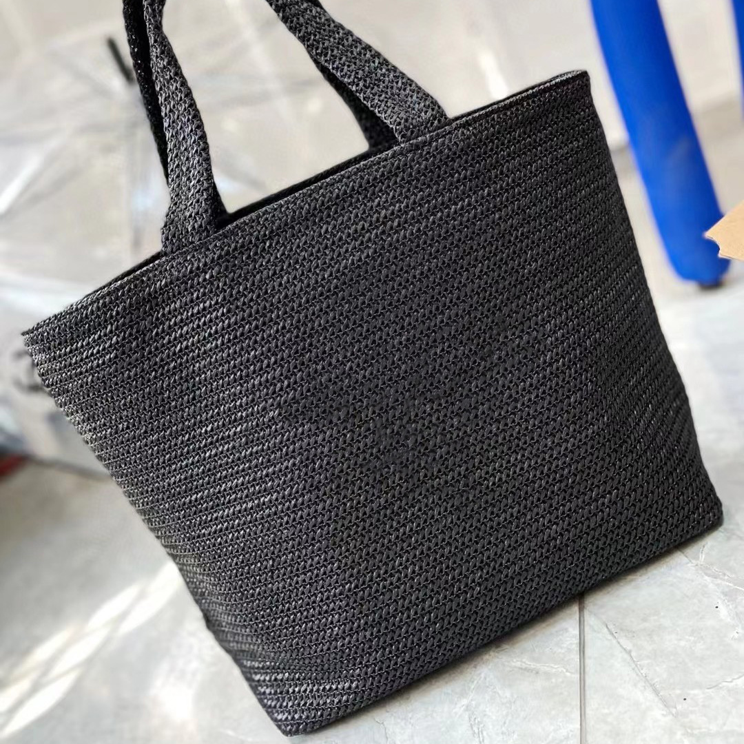 Chic Half Moon Flax Tote