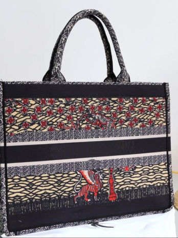 Elegance Fusion: Embroidered Designer Shoulder Bag