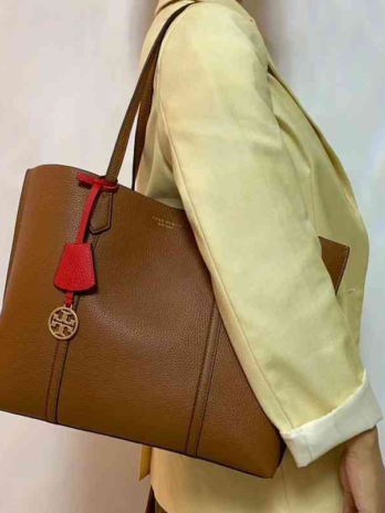 Tory Burch Perry Tote: Fashionable Leather Weekender Bag