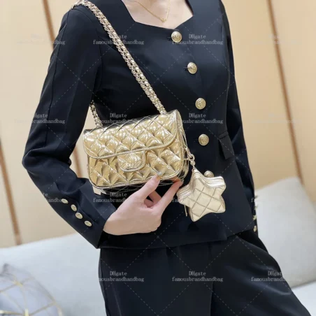 chanel classic flap bag small